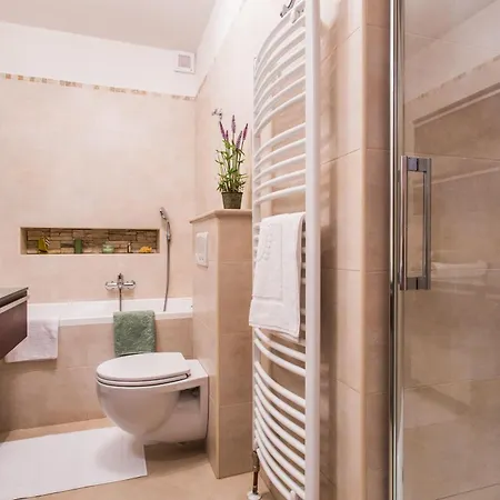 דירה Pension-tina-app-8 *