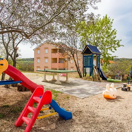 דירה Pension-tina-app-8 *