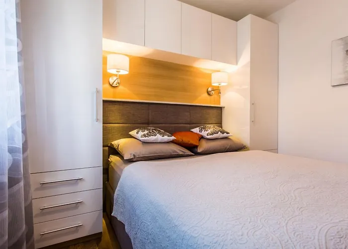 Pension-tina-app-8 *